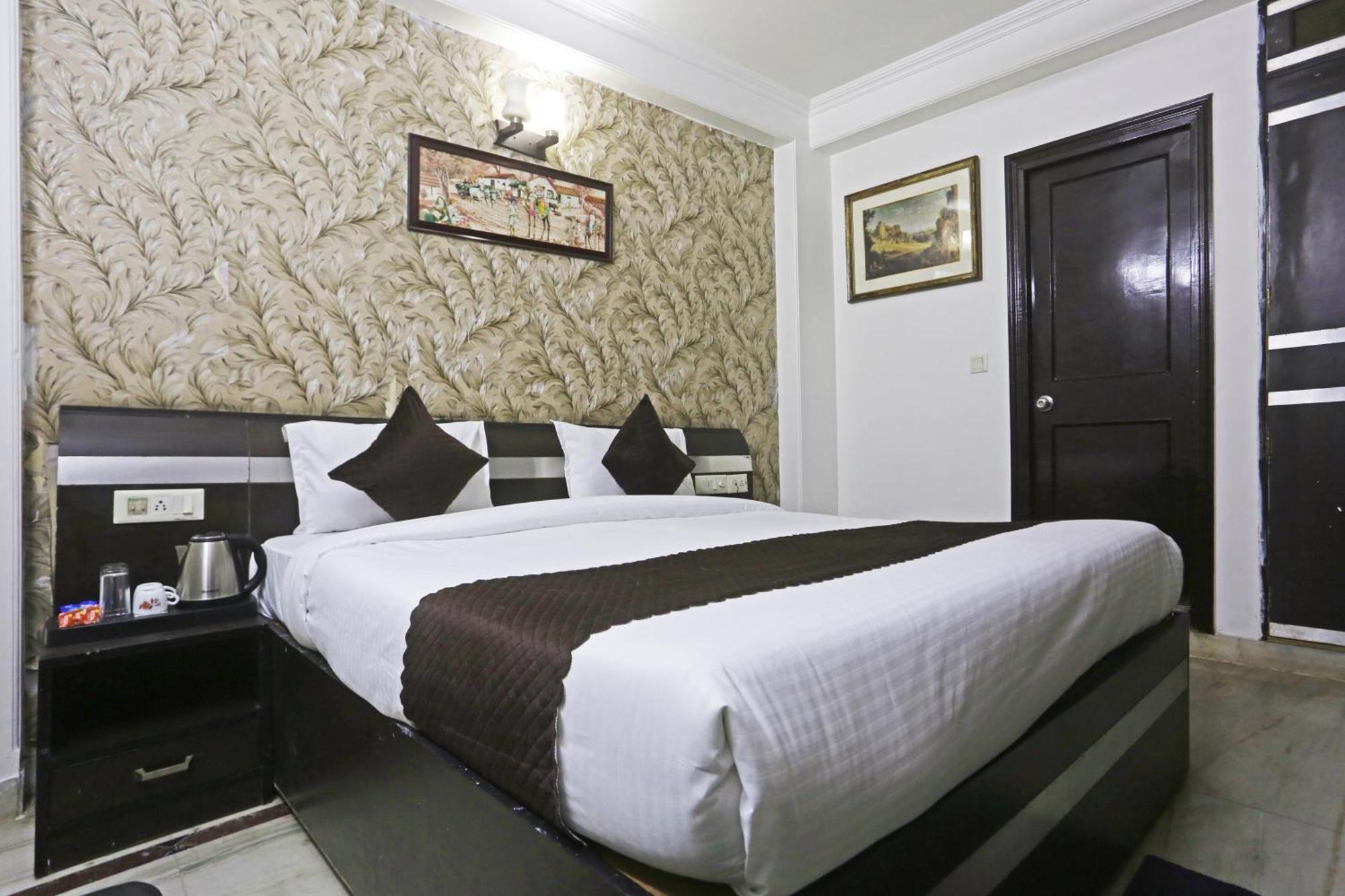 Hotel Delhi Aerocity Inn Nuova Delhi Esterno foto